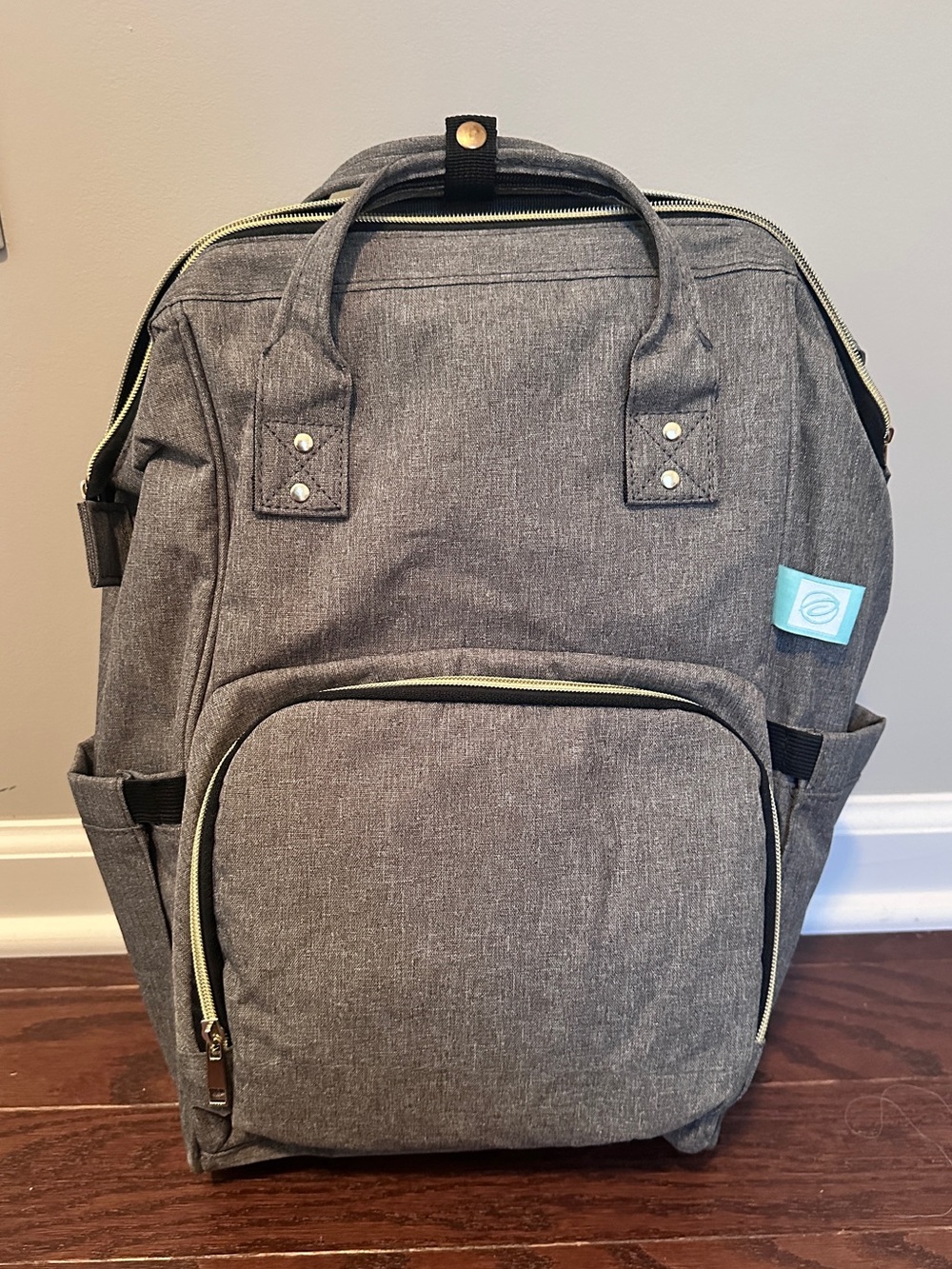 AFBP Sydney Breast Pump Backpack in Gray - Like New!
